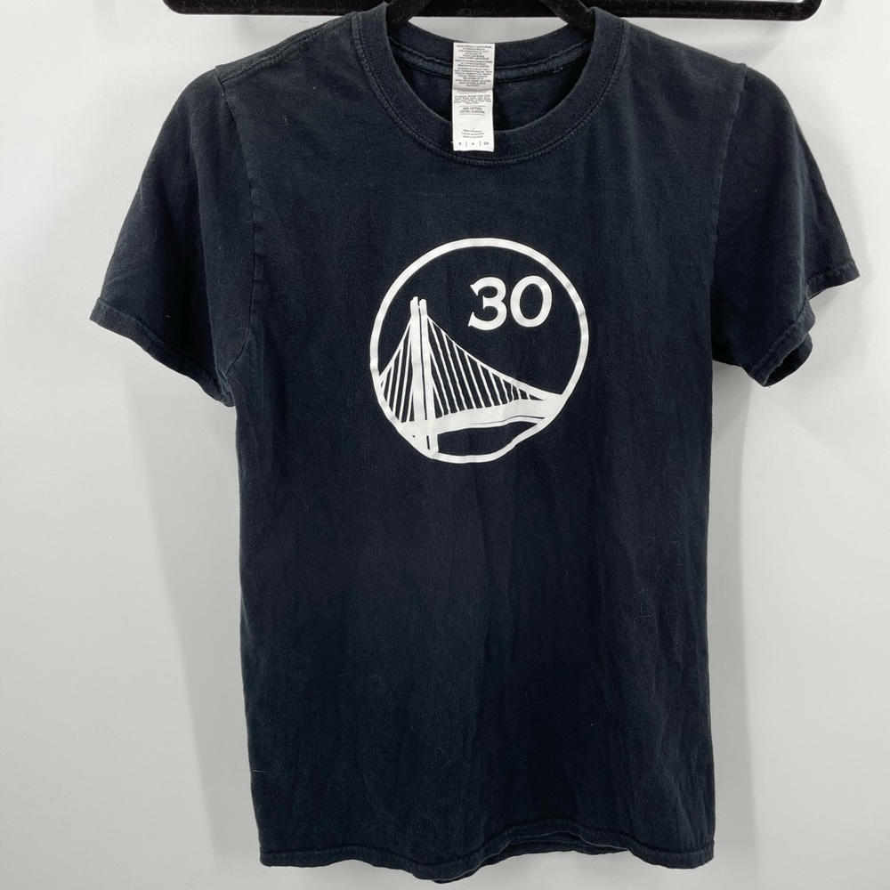 Women’s size small Steph Curry Golden state shirt